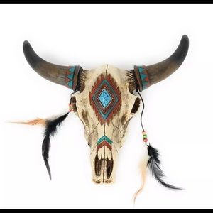 Feather Bull Skull - made of Polyresin